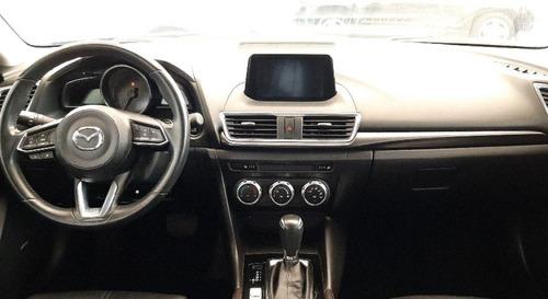 Imagen 8 de 12 de Mazda 3 Touring