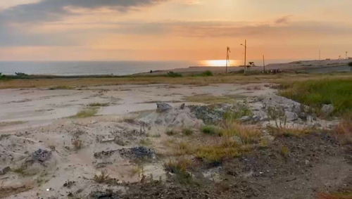 Terreno Frente Al Mar - Playa Privada