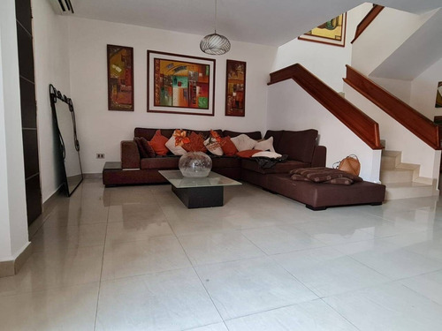 Imagen 4 de 20 de En Venta Townhouse En Prebo 1, Cod. 135078. Daniela Jimenez