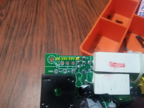 Imagen 4 de 9 de Amplificador 200w Para Cajas Activas 33v