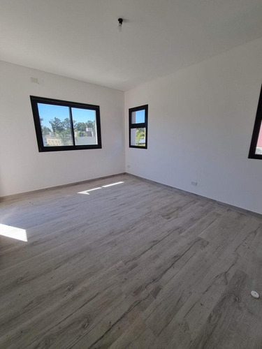 Imagen 15 de 23 de Casa A Estrenar En Lote Interno En Barrio La Agustina - Pilar