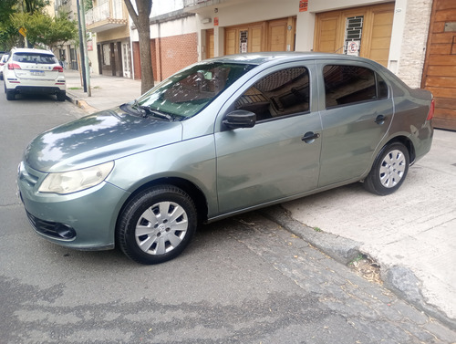 Volkswagen Voyage 1.6 Comfortline Plus 101cv