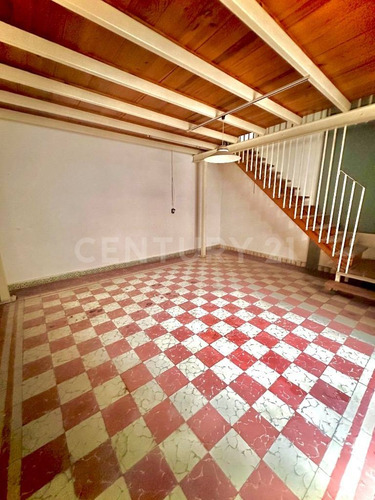 Renta Casona Centro Histórico Av. Hidalgo, Queretaro