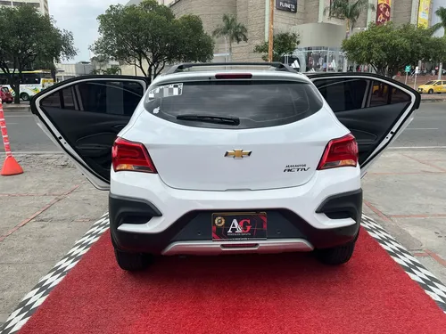 Chevrolet Onix Activ 1.4 Mt