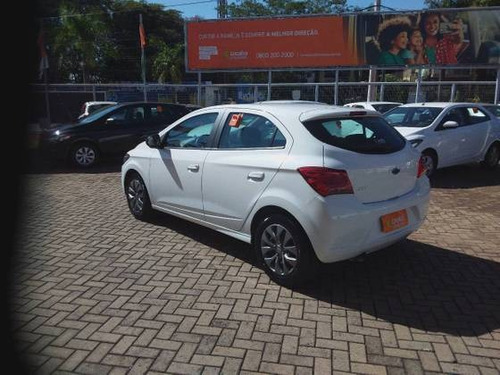 Imagem 6 de 9 de Chevrolet Onix 1.0 Mpfi Joy 8v Flex 4p Manual
