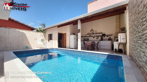 Imagem 1 de 30 de Sobrado A Venda Em Peruíbe Com Piscina - Ca01464 - 68986832