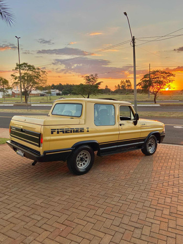 Ford F-1000