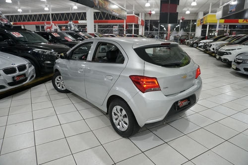 Imagem 7 de 15 de Chevrolet Onix 2019 1.0 Lt 5p