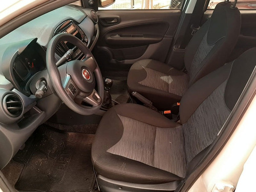 Fiat Uno Attractive 1.0 8v (flex) 4p