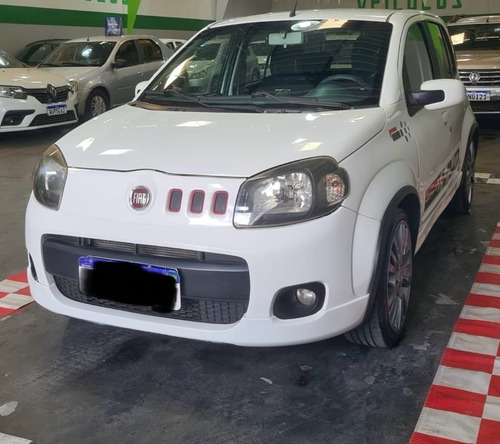 Fiat Uno 1.4 Sporting Flex 5p