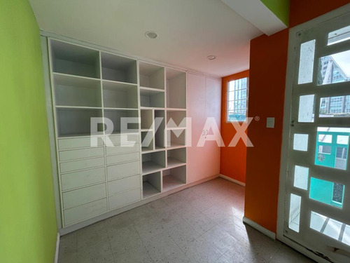 Edificio Comercial En Venta En Bosques De Las Lomas