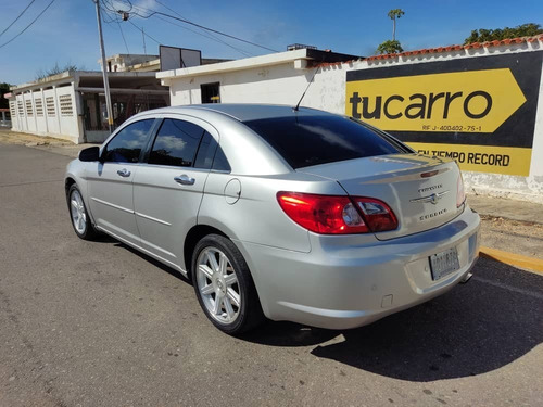 Imagen 3 de 14 de Chrysler Sebring