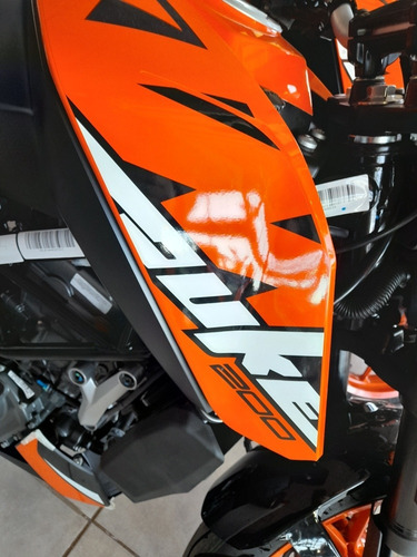 Imagen 18 de 22 de Ktm Duke 200 En Stock -financia 18 Cuotas Sin Int Motoswift