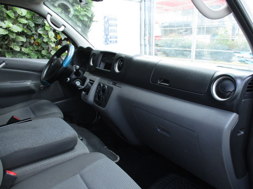 Imagen 10 de 15 de Nissan Urvan Panel Ventanas 2019 Mt. Con Conversión