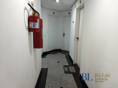 Imagem 10 de 15 de Vendo Sala Comercial !! Pertinho Do Metro Vl. Mariana !! - Co149e