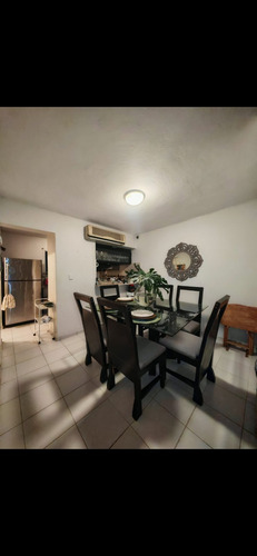 Apartamento De Venta En Santiago, Detrás De La Clinica Unión