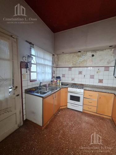 Imagen 26 de 30 de Amplia Casa En Venta En Banfield Este C/ Cochera