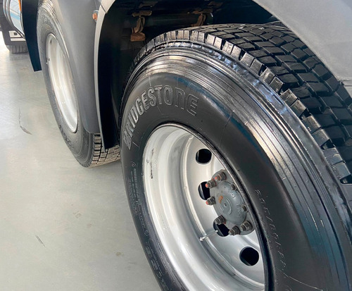 Imagem 16 de 17 de Daf Xf 510 6x4 2020