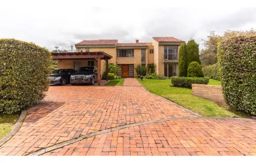 Casa En Arriendo En Guaymaral. Cod A8513