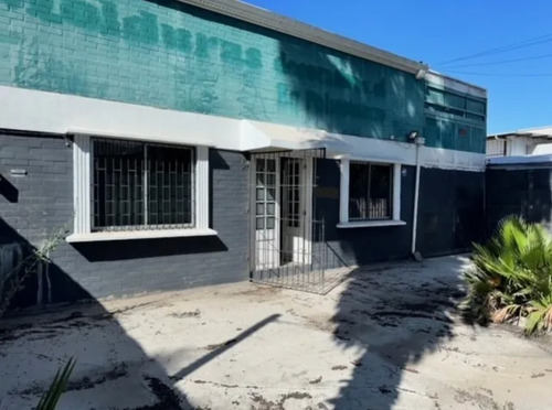Gran Bodega, Excelente Ubicación, Sector Norte (uf 0,45/m2)