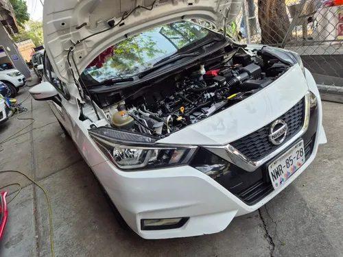 Nissan Versa 1.6 Advance Mt
