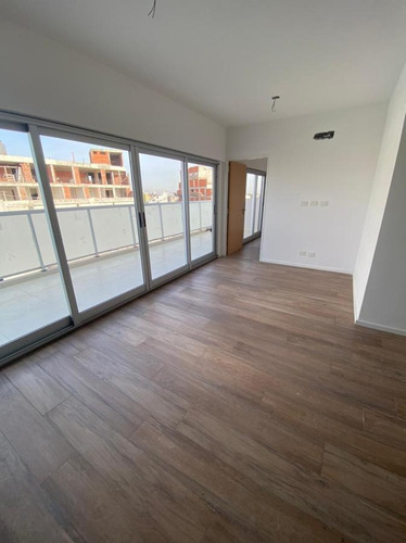 Imagen 3 de 21 de Unico 2 Amb, Gran Balcon Aterrazado! Edificio Con Sum-terraza Y Parrilla!