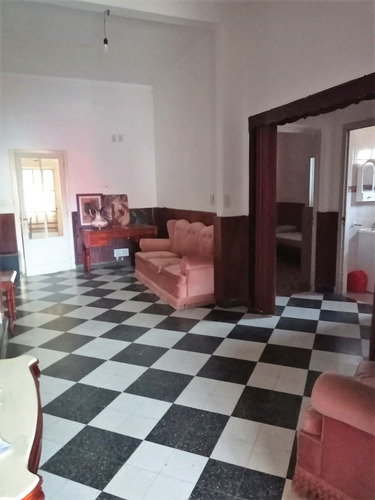 Imagen 10 de 11 de Venta Casa 3 Dormitorios.zona Centro