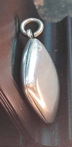 Relicario De Plata Antiguo Usado Con Monograma (Usado)