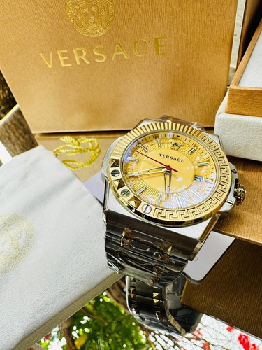 Reloj Versace