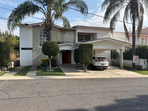 Casa En Venta En Lomas De Cocoyoc