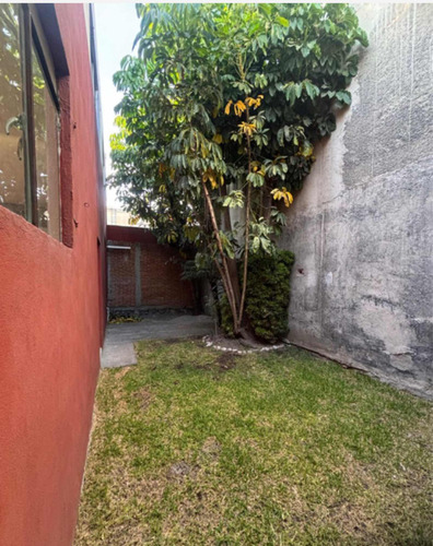 Casa 2 Niveles 3 Recamaras 2patios