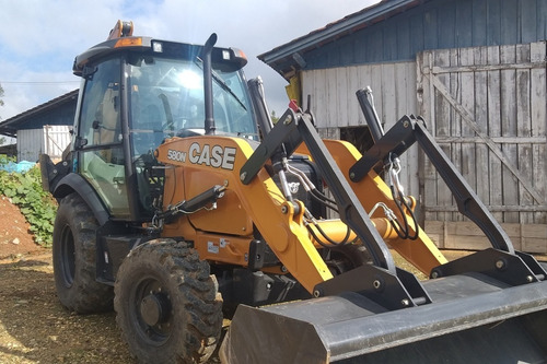 Retroescavadeira Case 580 N 4x4 Ano 2020