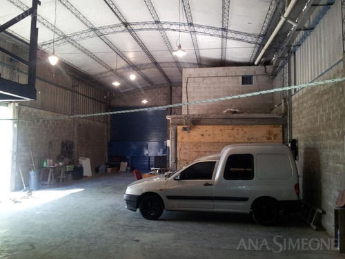 Imagen 4 de 10 de Nave Industrial - Del Viso