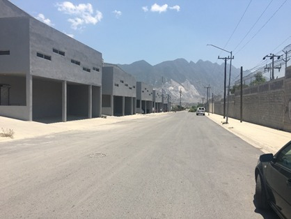 Imagen 1 de 10 de Bodegas En Renta Parque Industrial La Esperanza