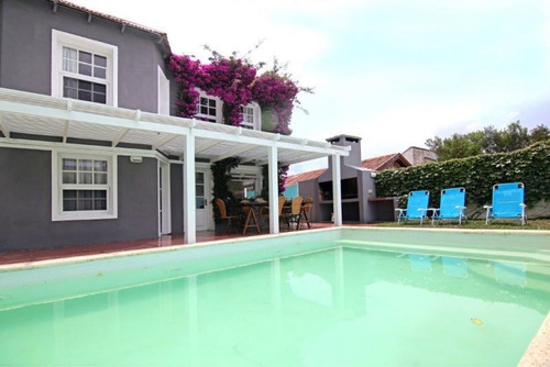 Casa De 5 Dormitorios En La Barra