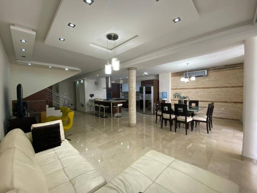 Imagen 4 de 15 de Jessica Serino Remax Alcanza Vende Hermoso Townhouse En Manantial 04243387300