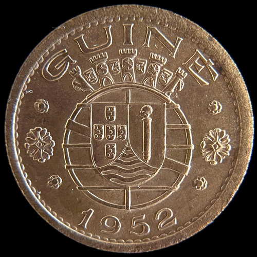 Guinea, Colonia Portuguesa, 50 Centavos, 1952. Sin Circular