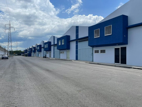 Imagen 6 de 13 de Se Alquilan Condominio Privado Cerrado De Galpones Exclusivo