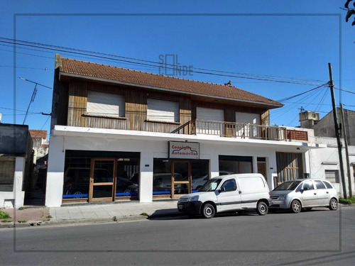 Imagen 2 de 15 de Zona Chauvin. Venta. Excelente Propiedad En Block