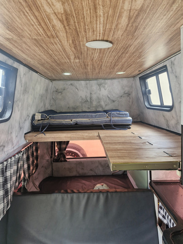 Kombi Home Com Teto Alto Imperdível