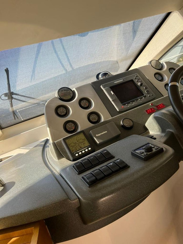 Intermarine Azimut 480 Full Fly !