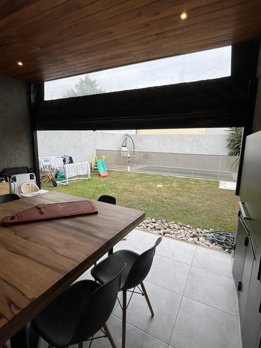 Duplex En Venta Claros Del Bosque C/pileta