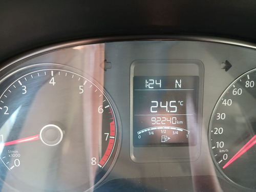 Volkswagen Vento 1.6 Highline At