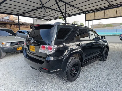 Toyota Fortuner 2.7l 4x4