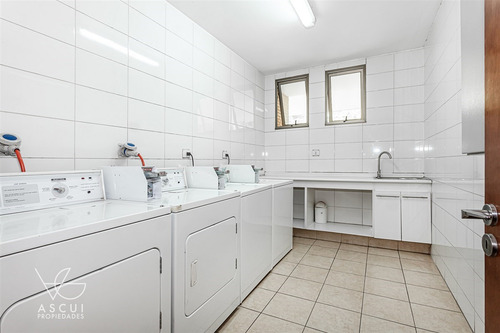 Departamento En Venta De 3 Dorm. En Las Condes