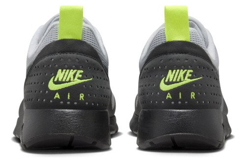 Tenis De Hombre Nike Air Max Tavas Gris