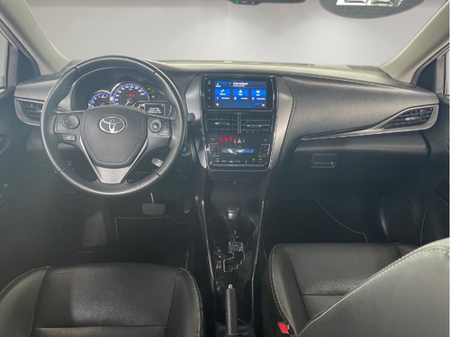 Toyota Yaris 1.5 16V FLEX SEDAN XLS CONNECT MULTIDRIVE