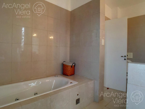 Casa En Venta Frente Al Mar Tio Tom Solanas En Venta Alquiler