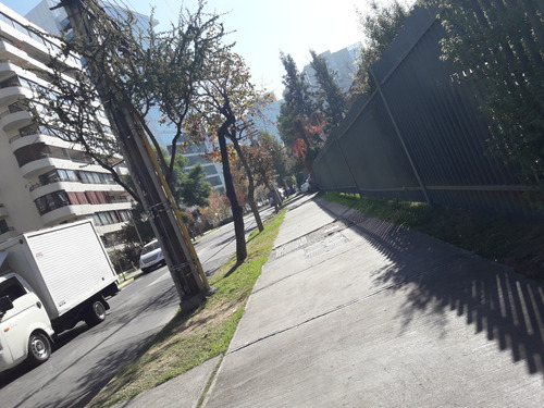 Maravillosas Dos Oficinas Unidas Metro Manquehue