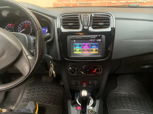 Renault Logan 1.6 Privilege / Intens